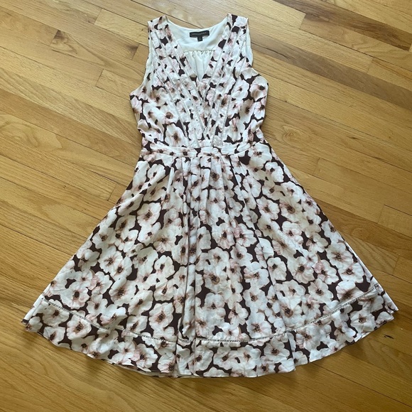 Banana Republic Dress pink floral size 4 - Picture 3 of 6